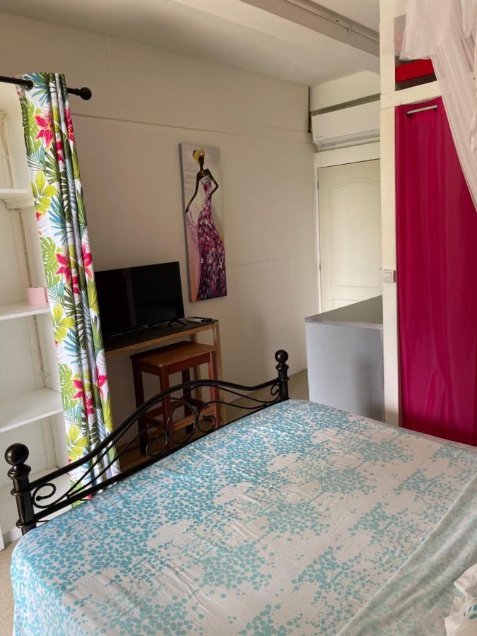 La Colline Business & Tourisme Hotel Le Lamentin Buitenkant foto