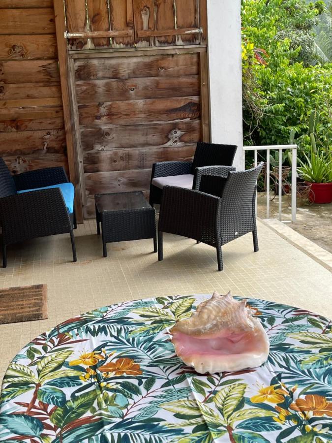 La Colline Business & Tourisme Hotel Le Lamentin Buitenkant foto