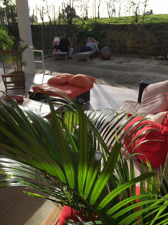 La Colline Business & Tourisme Hotel Le Lamentin Buitenkant foto
